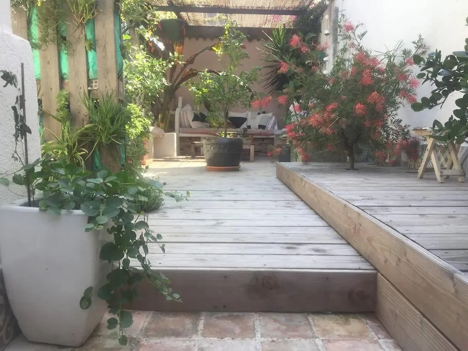 Holiday home Grande Maison De Ville Atypique La Seyne-sur-Mer France